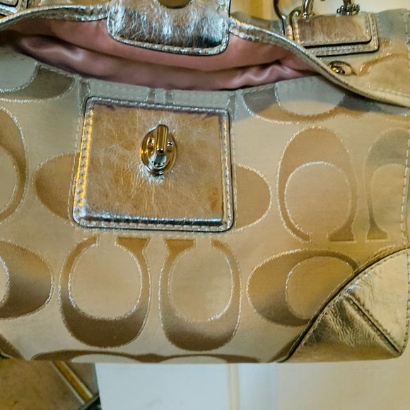 Coach bag with 4 main pockets - Picture 2 of 2